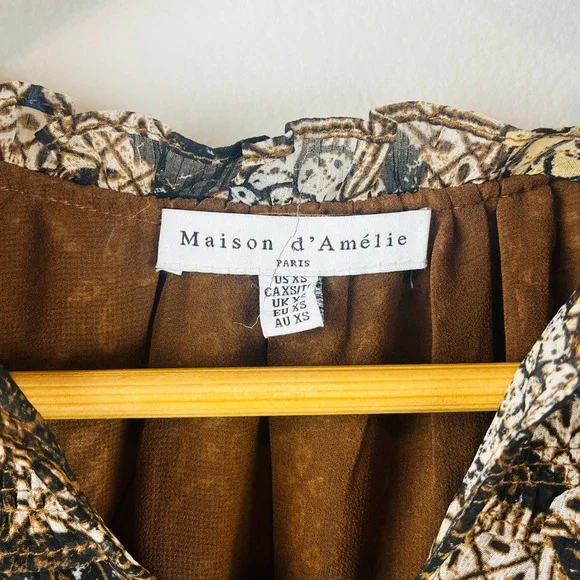 Maison D'Amelie Brown Sleeveless Floral Ruffle Top XS - Picture 3 of 6